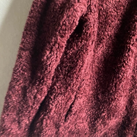 Pendleton Ladies' Fuzzy Sherpa Zip Burgundy Preppy Dark Academia Jacket M - Picture 7 of 16